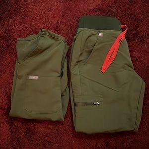 FIGS Dark Olive Catarina Top (XS) & Zamora Jogger Pants (XS, petite) Scrub Set